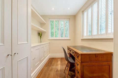 64 Richford Street, London, W6 7HP