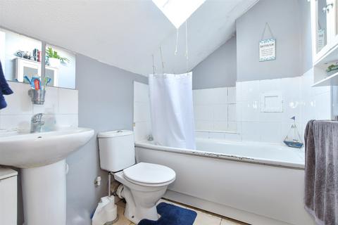 1 bedroom flat for sale, Westward Road, Chingford