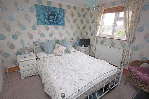 12 Sheepcroft Hill, Stevenage, SG2 9PS