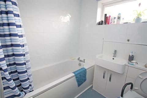 12 Sheepcroft Hill, Stevenage, SG2 9PS