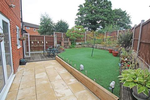 12 Sheepcroft Hill, Stevenage, SG2 9PS