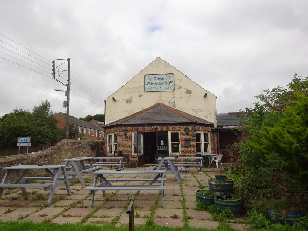 Salter's Lane, Fishburn... Pub £130,000