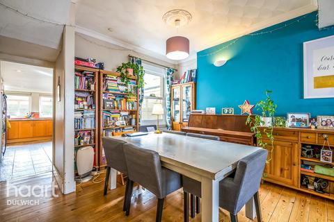 37 Darrell Road, London, SE22 9NJ