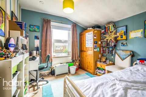 37 Darrell Road, London, SE22 9NJ