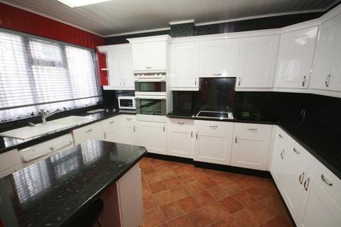 28 Elmley Street, London, SE18 7NJ