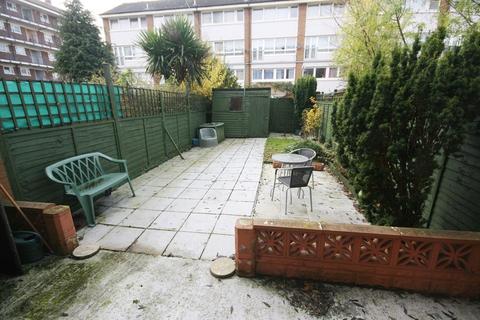 28 Elmley Street, London, SE18 7NJ