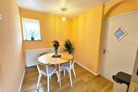 24 Grange Crescent, Thurnscoe, Rotherham, S63 0EA