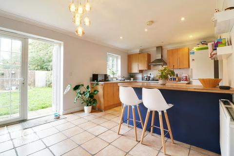 27 Birch Covert, Thetford, IP24 2UL