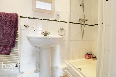 27 Birch Covert, Thetford, IP24 2UL
