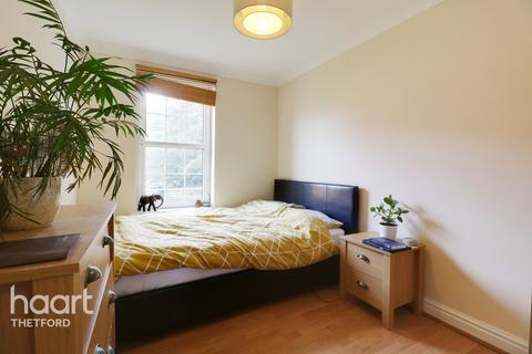 27 Birch Covert, Thetford, IP24 2UL