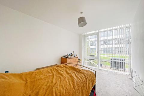 1 bedroom apartment for sale - Waterfront West,Brierley Hill,DY5 1LY