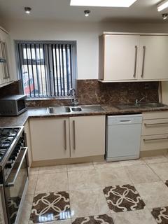 undefined, Room 6, 12 Grantham Terrace   Bradford