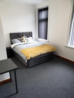 undefined, Room 3 12 Grantham Terrace   Bradford