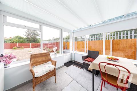 7 Normans Close, Gravesend, DA11 0EX
