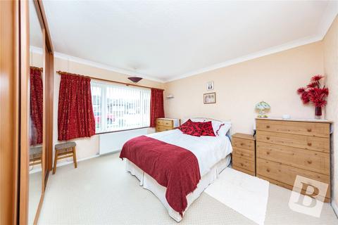 7 Normans Close, Gravesend, DA11 0EX