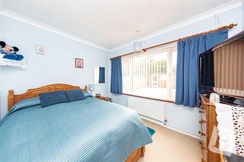 7 Normans Close, Gravesend, DA11 0EX