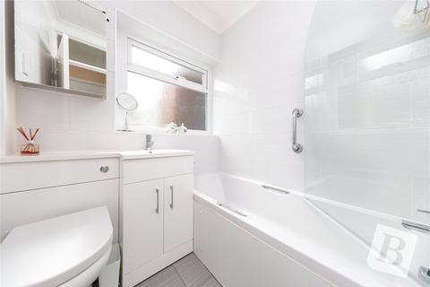 7 Normans Close, Gravesend, DA11 0EX