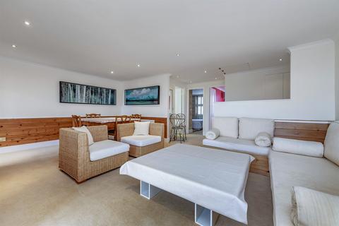 2 bedroom flat to rent, Harcourt Terrace, Chelsea SW10