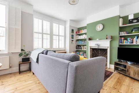 59 Avarn Road, London, SW17 9HB