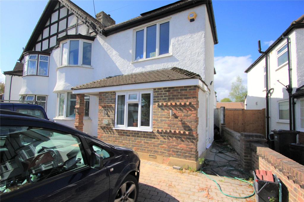 Queensway, West Wickham, BR4 Studio £800 pcm (£185 pw)
