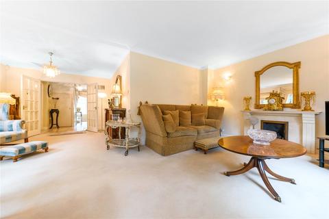 2 Briar Lane, West Wickham, BR4 9RA