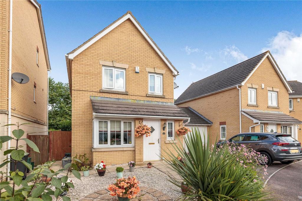 Barkway Drive, Locksbottom, Kent, BR6 3 bed property £625,000