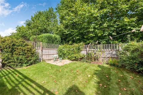 28 Barkway Drive, Orpington, BR6 8PQ