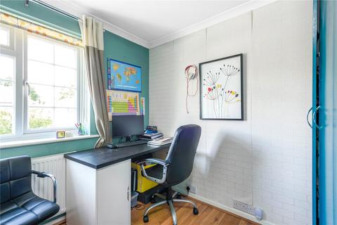 18 Fontwell Drive, Bromley, BR2 8AB