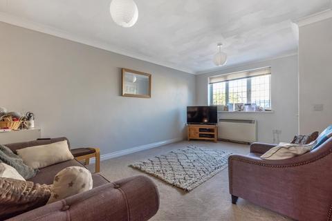 11 Coxmoor Close, Kingham, Chipping Norton, OX7 6TU