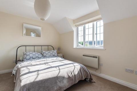 11 Coxmoor Close, Kingham, Chipping Norton, OX7 6TU