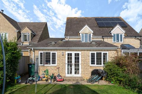 11 Coxmoor Close, Kingham, Chipping Norton, OX7 6TU