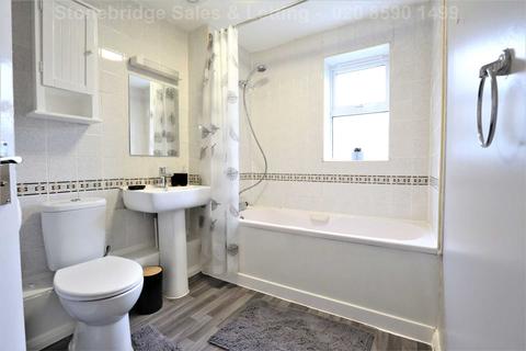 48 Downings, London, E6 6WP