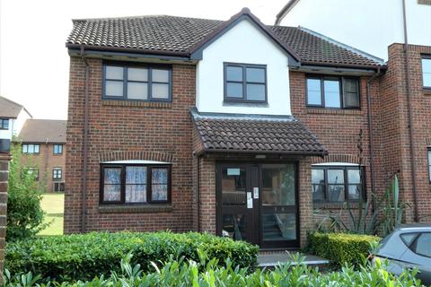 6 Cooper Close, Greenhithe, DA9 9PN