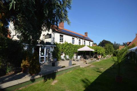 4 bedroom house for sale, The Cross Keys, Dilham