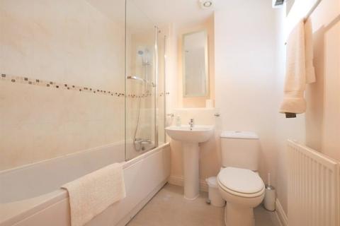 74 Bruff Road, Ipswich, IP2 8GX