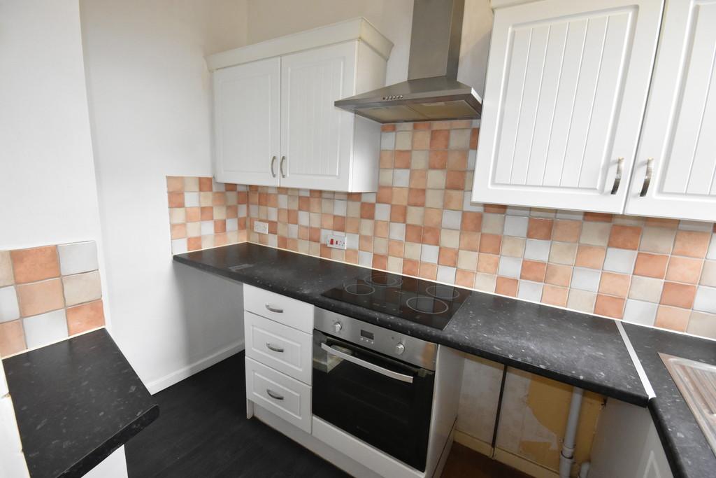 Rowms Lane, Swinton, Mexborough 2 bed flat to rent £550 pcm (£127 pw)