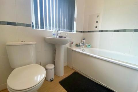 74 Clinton Road, Shirley, Solihull, B90 4RG
