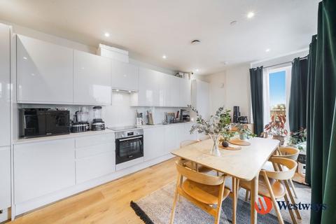2 bedroom flat to rent, Fermoy Road, London W9