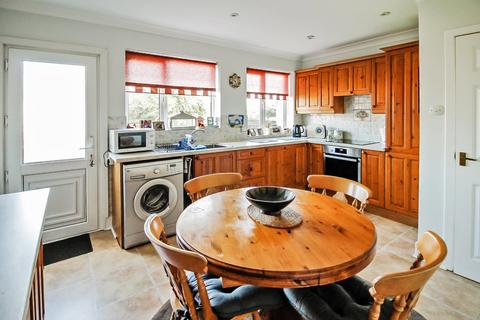 15 Bryn Afon, Rhuddlan, Rhyl, LL18 2SY