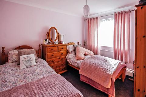 15 Bryn Afon, Rhuddlan, Rhyl, LL18 2SY