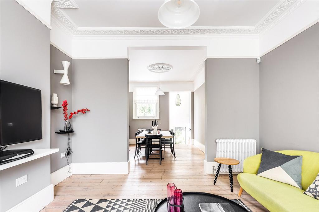 Living/Dining Room