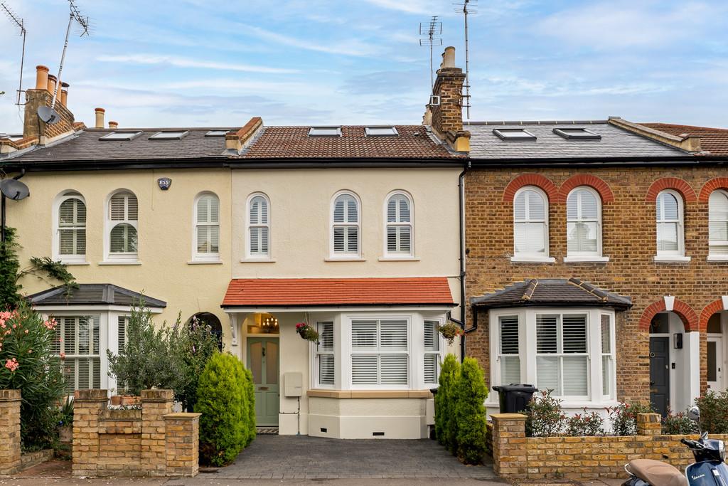 Wellesley Road, Wanstead 4 bed terraced house £1,000,000