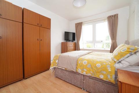 98 Birch Road, Clydebank, G81 3PF