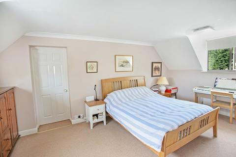 2 School Gardens, Broadwell, Moreton-in-marsh, GL56 0TF