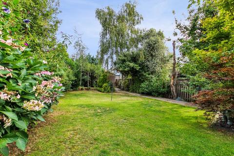 5 bedroom semi-detached house for sale, Brookdale Road, Bexley