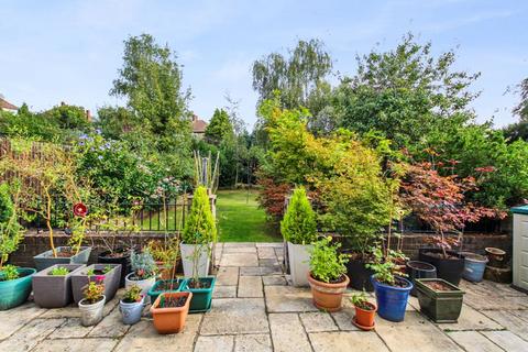 6 Brookdale Road, Bexley, DA5 1RB