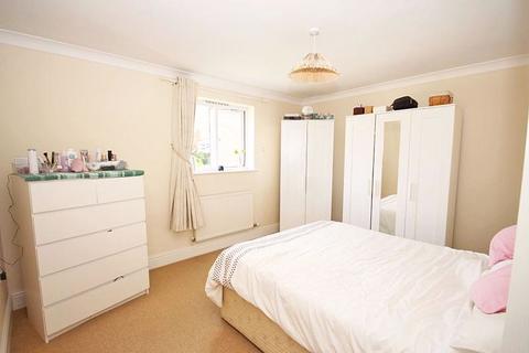 48 Cattistock Road, Cleethorpes, DN35 0RZ