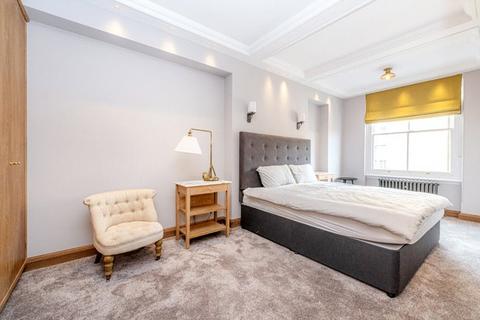 2 bedroom penthouse for sale, North Terrace, London, SW7