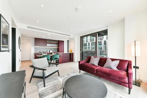 2 bedroom apartment to rent, The Modern, Embassy Gardens, London, SW11