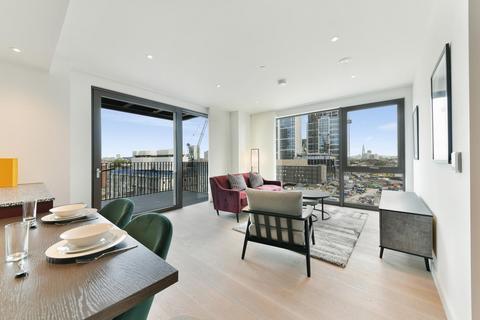 2 bedroom apartment to rent, The Modern, Embassy Gardens, London, SW11
